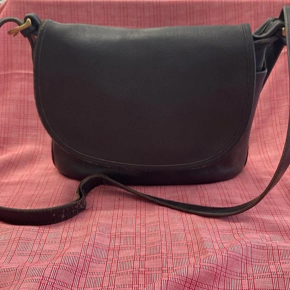 Coach 4150-needs to be rehabbed! - Picture 1 of 16